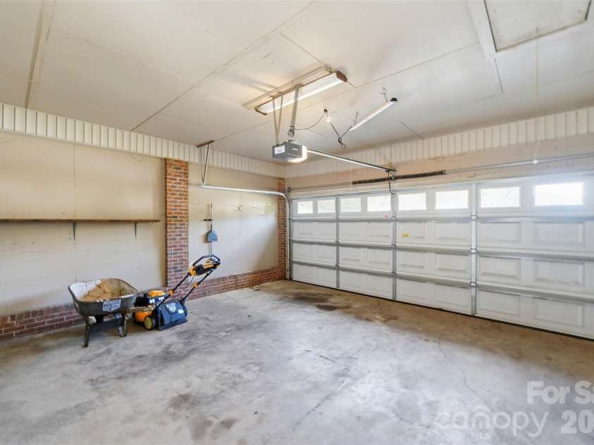 2351 Ellerbe Drive, Kannapolis, NC 28083.  MLS# CAR4430208, YatesRealty ID 54016. Attached 2-car garage