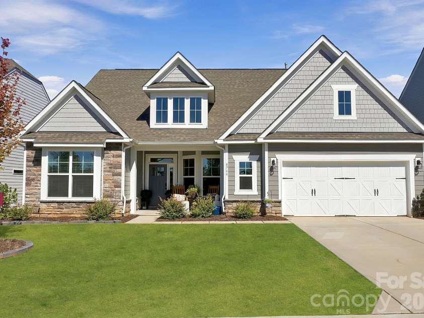 8744 Acadia Parkway, Sherrills Ford, NC 28673.  MLS# CAR4429066, YatesRealty ID 54017. 