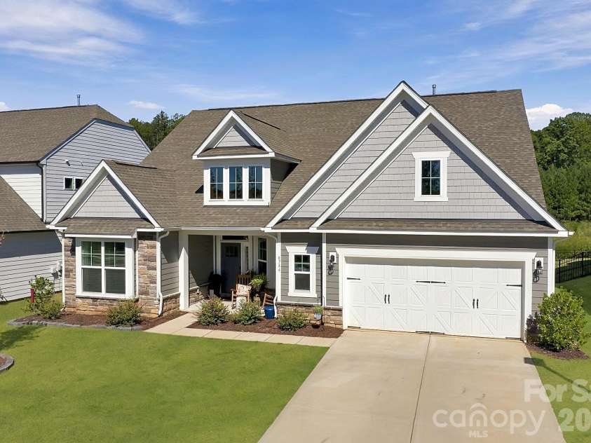8744 Acadia Parkway, Sherrills Ford, NC 28673.  MLS# CAR4429066, YatesRealty ID 54017. 