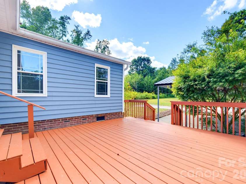 5119 Pine Springs Drive, Bessemer City, NC 28016.  MLS# CAR4430014, YatesRealty ID 54018. 