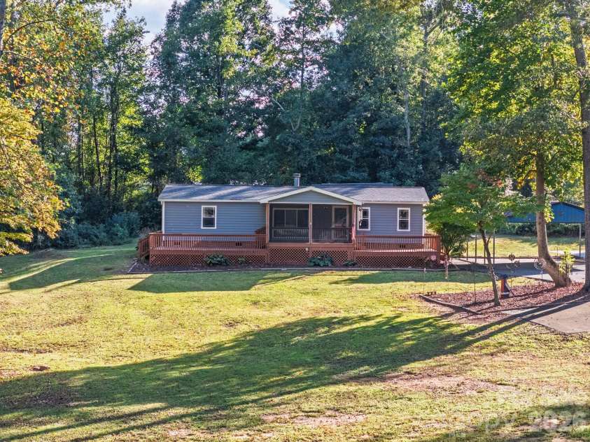 5119 Pine Springs Drive, Bessemer City, NC 28016.  MLS# CAR4430014, YatesRealty ID 54018. 