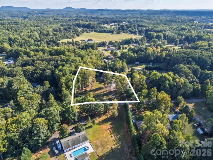 5119 Pine Springs Drive, Bessemer City, NC 28016.  MLS# CAR4430014, YatesRealty ID 54018. 