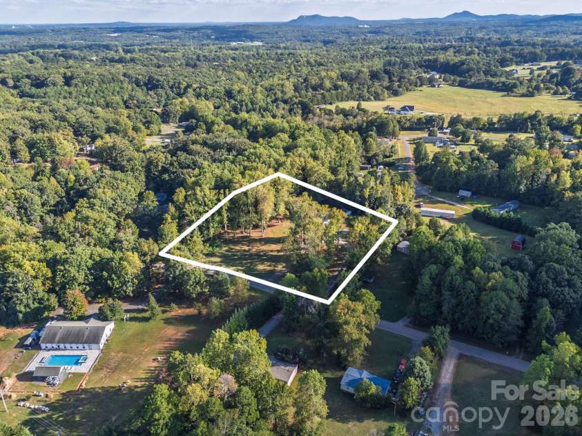 5119 Pine Springs Drive, Bessemer City, NC 28016.  MLS# CAR4430014, YatesRealty ID 54018. 