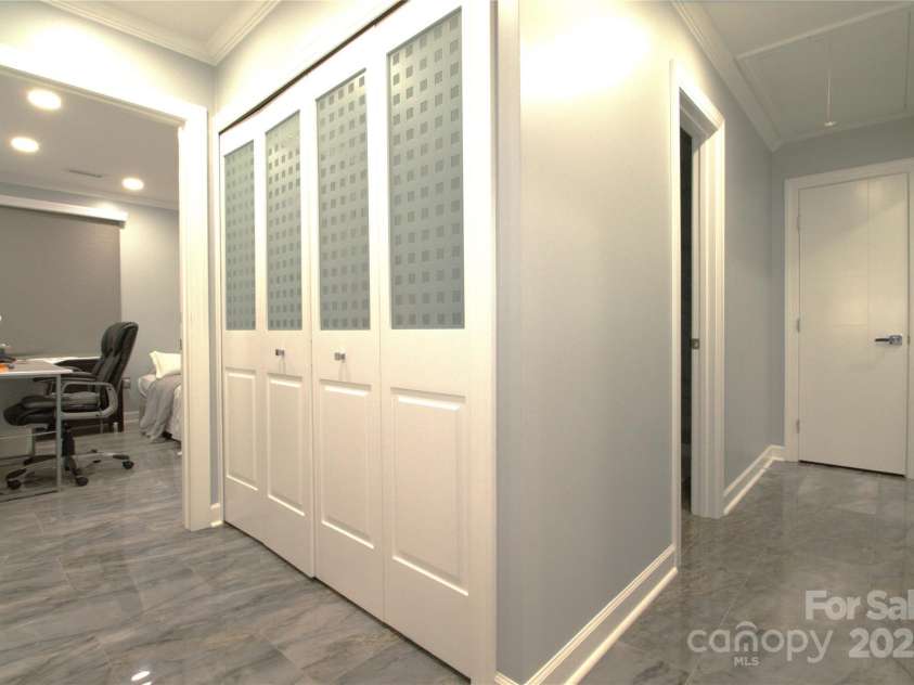 7428 beaufort Circle, Charlotte, NC 28227.  MLS# CAR4245860, YatesRealty ID 5402. 