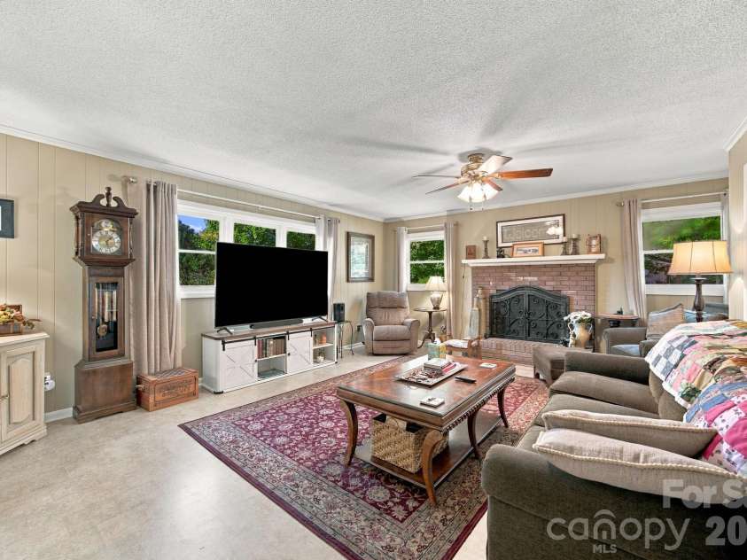 82 Henderson Street, Badin, NC 28009.  MLS# CAR4430106, YatesRealty ID 54020. 