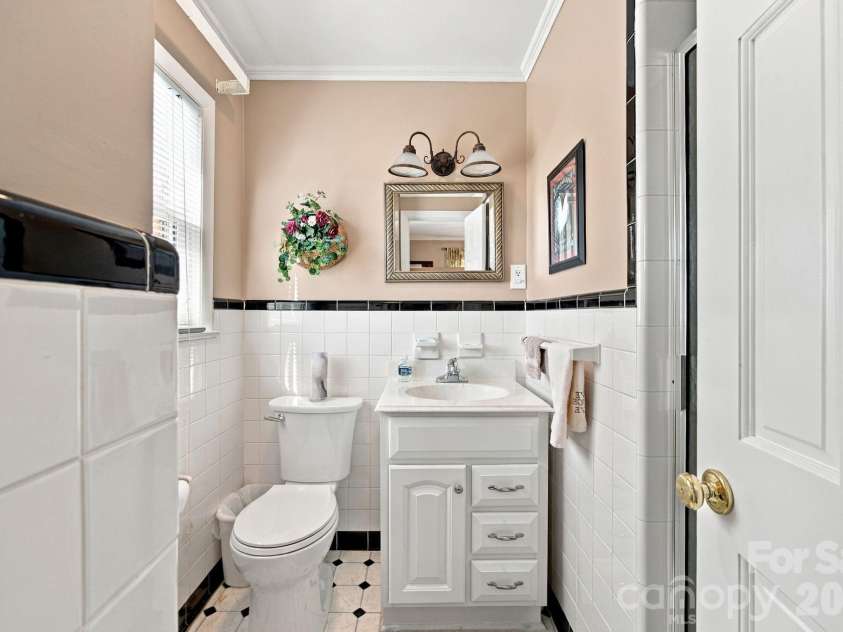 82 Henderson Street, Badin, NC 28009.  MLS# CAR4430106, YatesRealty ID 54020. 