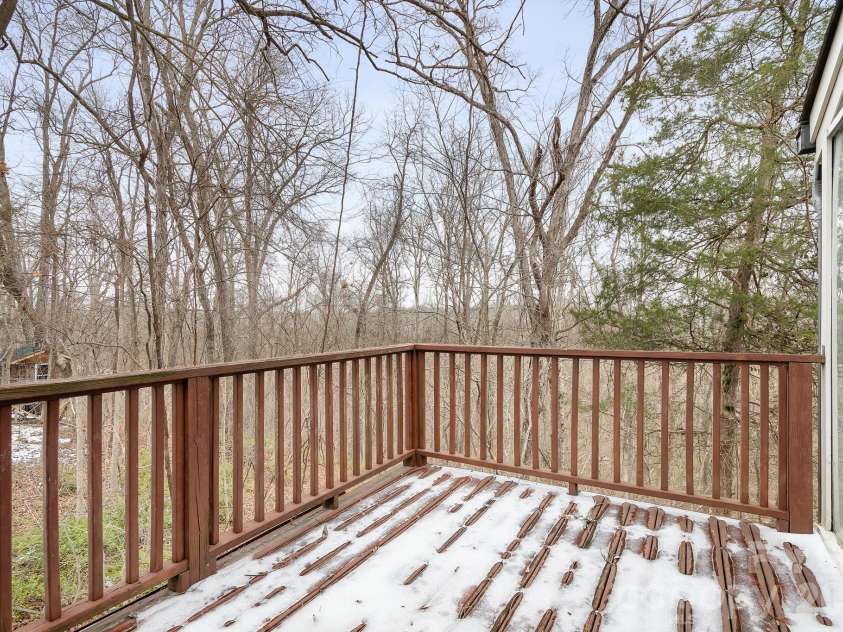 1126 Hanford Place, Concord, NC 28027.  MLS# CAR4430117, YatesRealty ID 54021. 