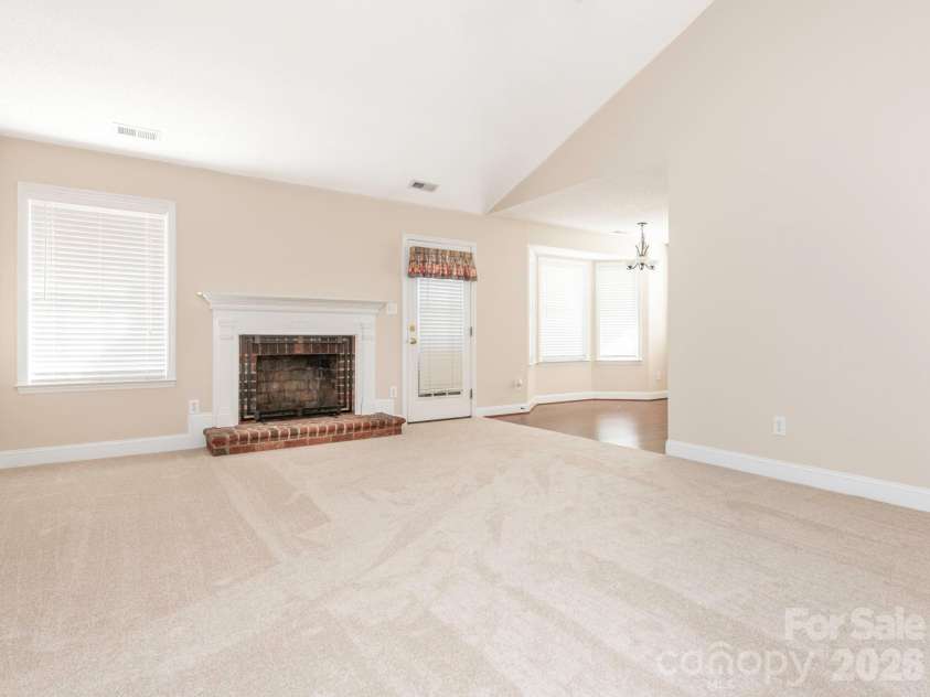 8415 Quail Hollow Drive, Harrisburg, NC 28075.  MLS# CAR4424111, YatesRealty ID 54022. 