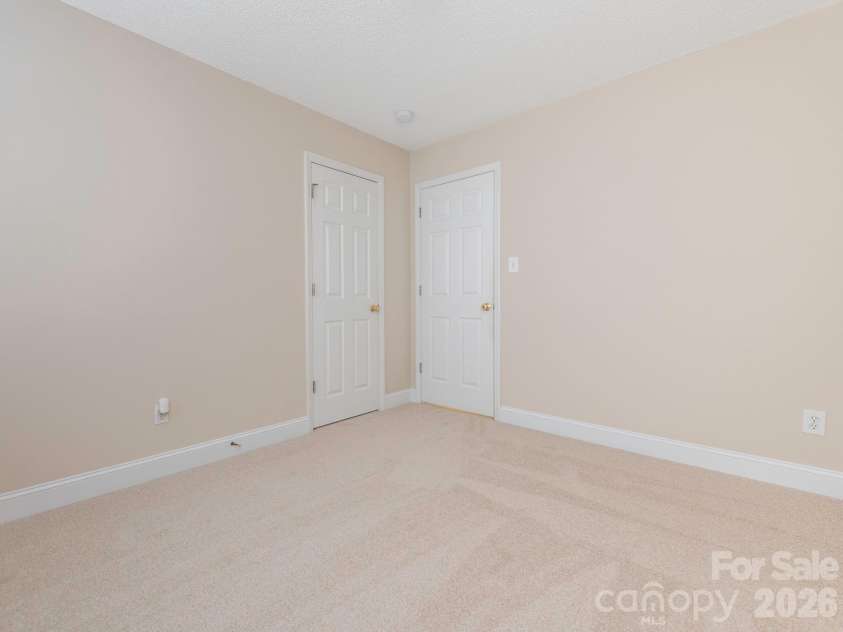 8415 Quail Hollow Drive, Harrisburg, NC 28075.  MLS# CAR4424111, YatesRealty ID 54022. 