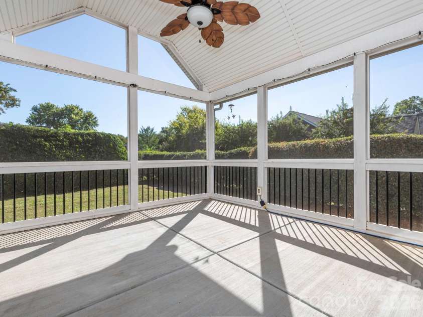 8415 Quail Hollow Drive, Harrisburg, NC 28075.  MLS# CAR4424111, YatesRealty ID 54022. 