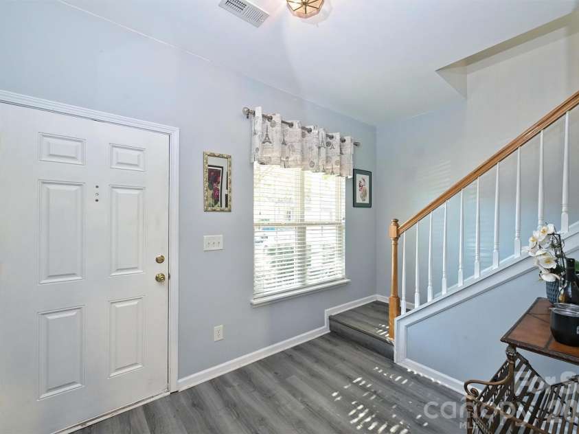 13623 Singleleaf Lane, Charlotte, NC 28278.  MLS# CAR4429494, YatesRealty ID 54024. 
