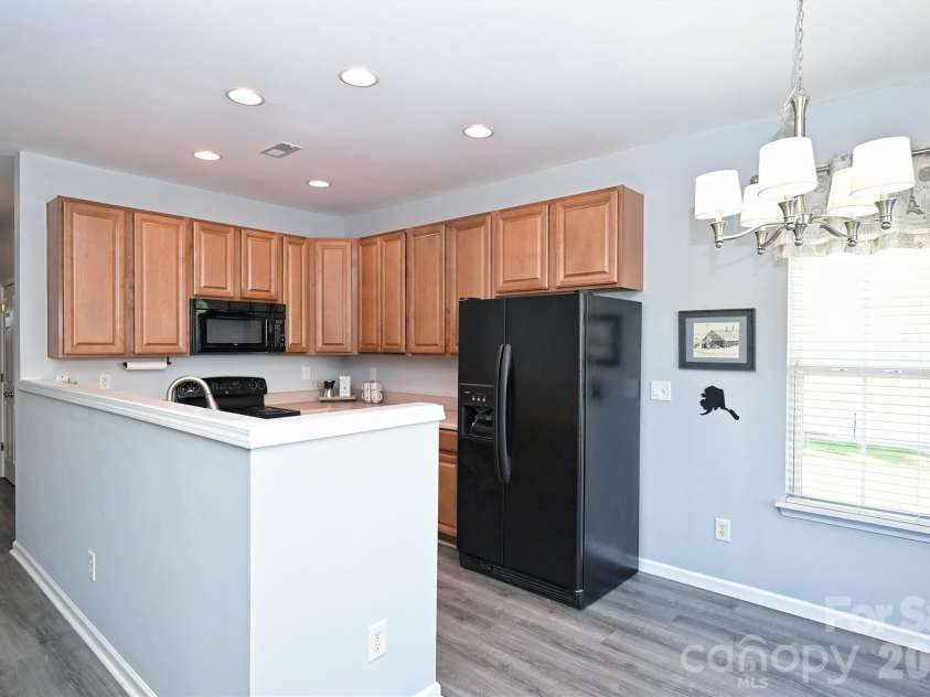 13623 Singleleaf Lane, Charlotte, NC 28278.  MLS# CAR4429494, YatesRealty ID 54024. 
