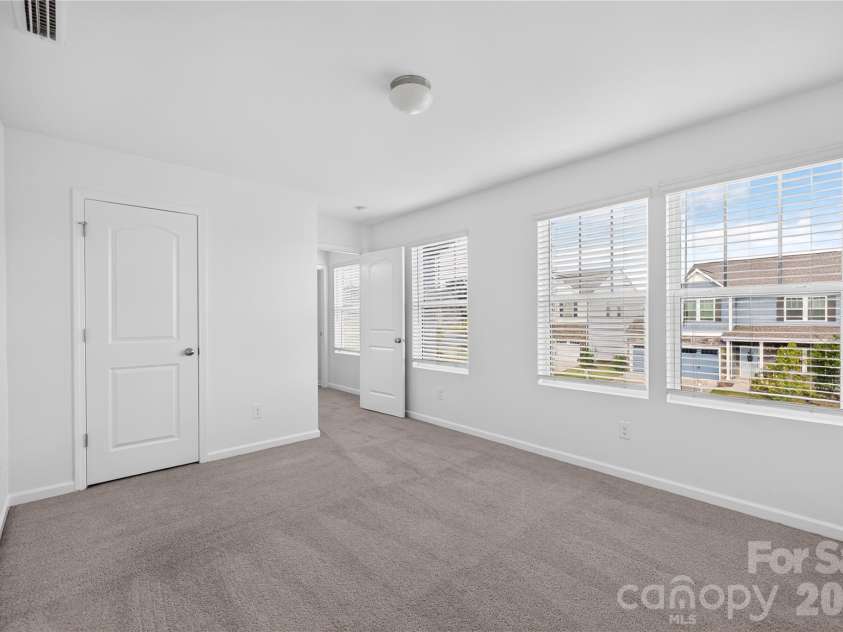 706 Scotch Meadows Loop, Monroe, NC 28110.  MLS# CAR4430278, YatesRealty ID 54027. 