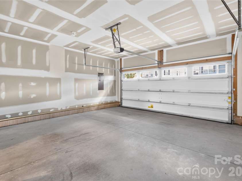 706 Scotch Meadows Loop, Monroe, NC 28110.  MLS# CAR4430278, YatesRealty ID 54027. 