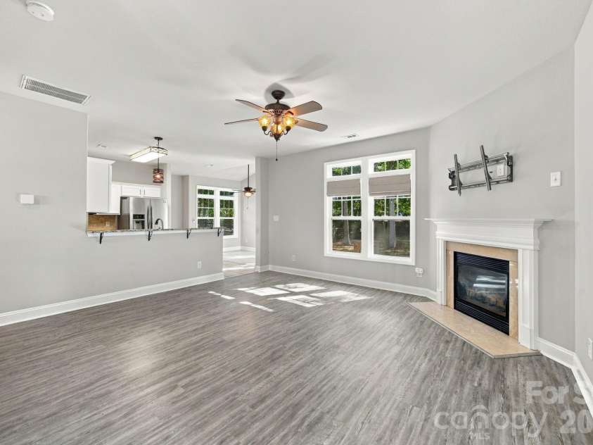 1513 Bucklebury Court, Charlotte, NC 28269.  MLS# CAR4428259, YatesRealty ID 54028. 