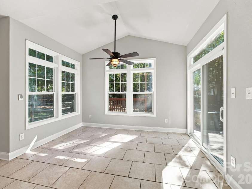 1513 Bucklebury Court, Charlotte, NC 28269.  MLS# CAR4428259, YatesRealty ID 54028. 