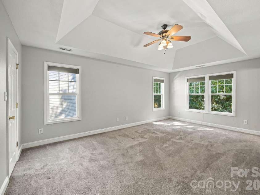 1513 Bucklebury Court, Charlotte, NC 28269.  MLS# CAR4428259, YatesRealty ID 54028. 