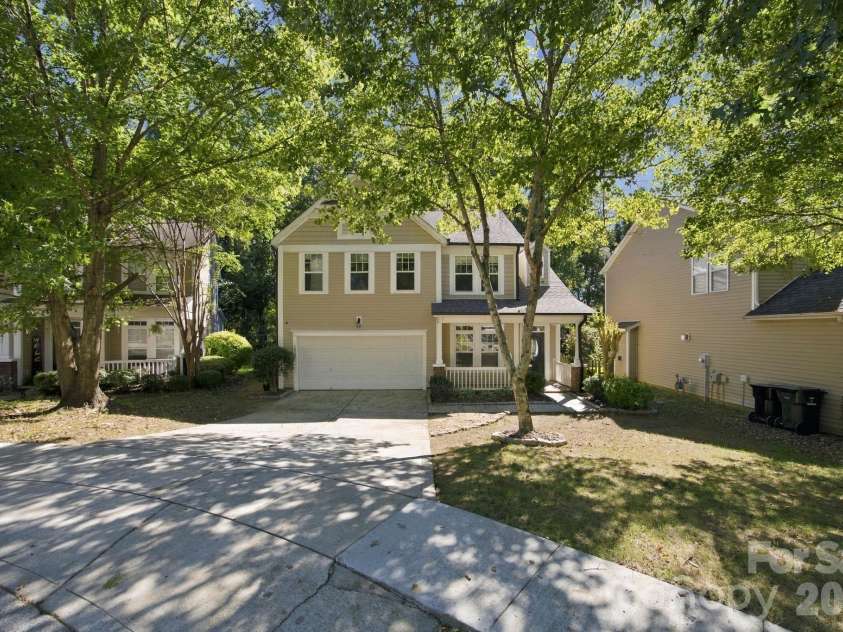 1513 Bucklebury Court, Charlotte, NC 28269.  MLS# CAR4428259, YatesRealty ID 54028. 