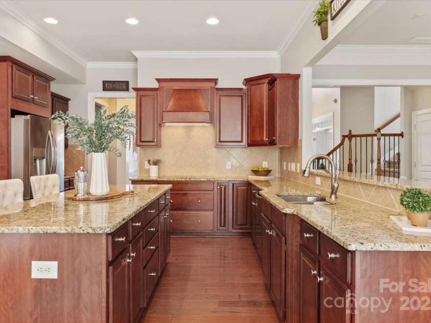 2610 Creek Manor Drive, Waxhaw, NC 28173.  MLS# CAR4244387, YatesRealty ID 5403. 