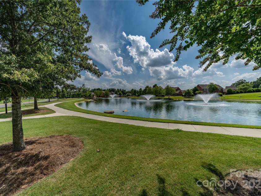 2610 Creek Manor Drive, Waxhaw, NC 28173.  MLS# CAR4244387, YatesRealty ID 5403. 