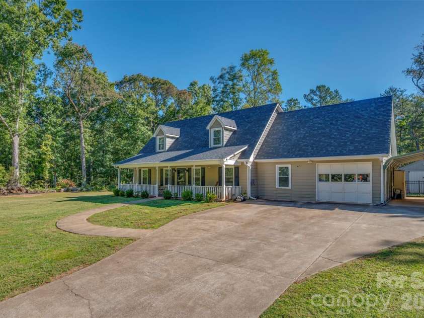 210 Plum Creek Road, Ellenboro, NC 28040.  MLS# CAR4429921, YatesRealty ID 54030. 