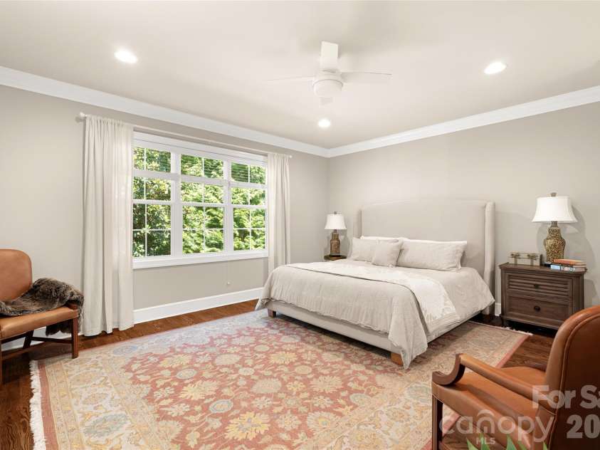 211 Towne Place Drive, Hendersonville, NC 28792.  MLS# CAR4429007, YatesRealty ID 54033. 