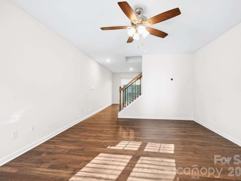 15 Virginia Commons Drive, Arden, NC 28704.  MLS# CAR4429383, YatesRealty ID 54035. Spacious Open Layout
