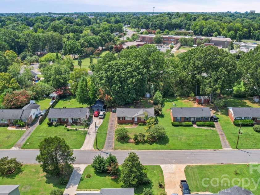 3029 Rosehill Drive, Charlotte, NC 28212.  MLS# CAR4417445, YatesRealty ID 54036. Arial