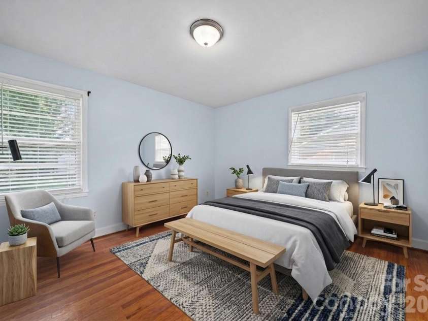 3029 Rosehill Drive, Charlotte, NC 28212.  MLS# CAR4417445, YatesRealty ID 54036. Primary Bed Room VIRTUAL Staging only