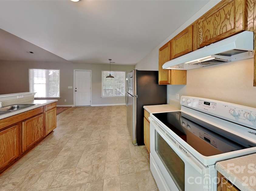 128 Julia Street, Mount Holly, NC 28120.  MLS# CAR4430176, YatesRealty ID 54039. 