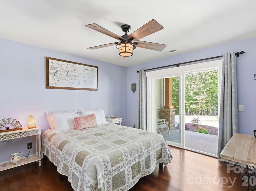 317 Windmill Lane, Waxhaw, NC 28173.  MLS# CAR4429362, YatesRealty ID 54041. 2nd bedroom with front entry