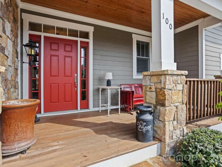 100 Barnrock Drive, Mills River, NC 28759.  MLS# CAR4429415, YatesRealty ID 54043. 