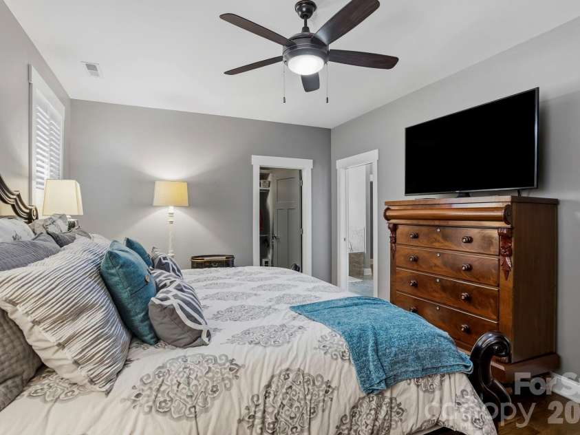 100 Barnrock Drive, Mills River, NC 28759.  MLS# CAR4429415, YatesRealty ID 54043. 