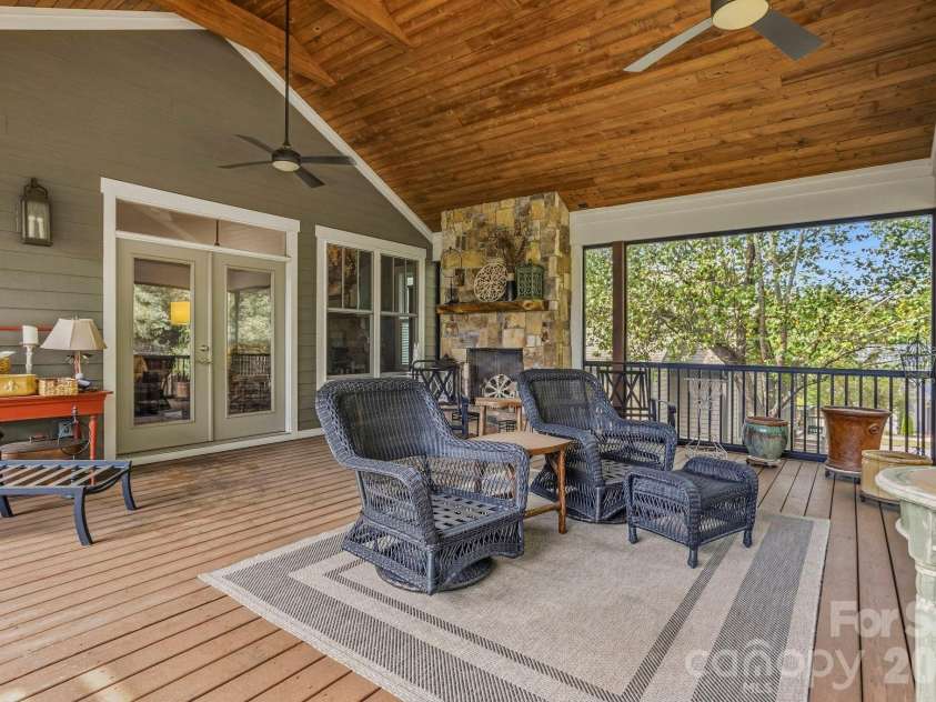 100 Barnrock Drive, Mills River, NC 28759.  MLS# CAR4429415, YatesRealty ID 54043. 
