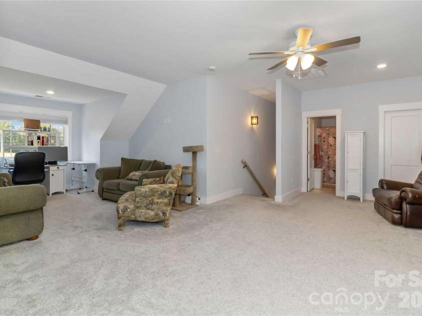 418 Kingsburry Road, Clover, SC 29710.  MLS# CAR4429491, YatesRealty ID 54044. 