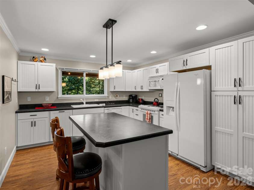 537 Winchester Creek Road, Waynesville, NC 28786.  MLS# CAR4429547, YatesRealty ID 54045. 