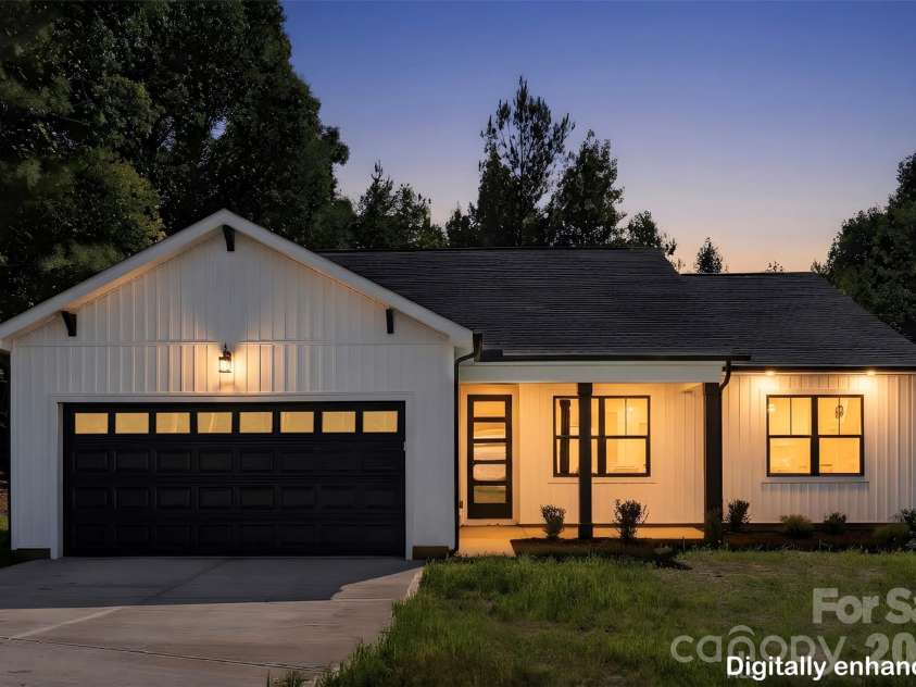 152 Mccarver Road, Gastonia, NC 28056.  MLS# CAR4424843, YatesRealty ID 54046. 