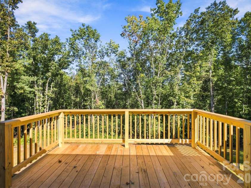 3065 Joshua Trail, Lenoir, NC 28645.  MLS# CAR4426454, YatesRealty ID 54048. 
