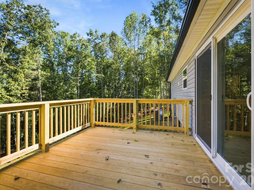 3065 Joshua Trail, Lenoir, NC 28645.  MLS# CAR4426454, YatesRealty ID 54048. 