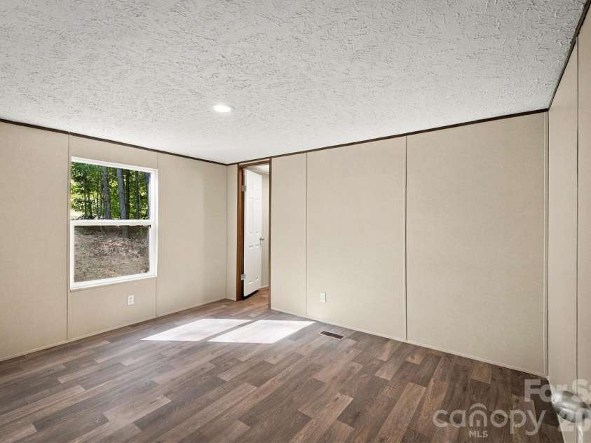 3065 Joshua Trail, Lenoir, NC 28645.  MLS# CAR4426454, YatesRealty ID 54048. 