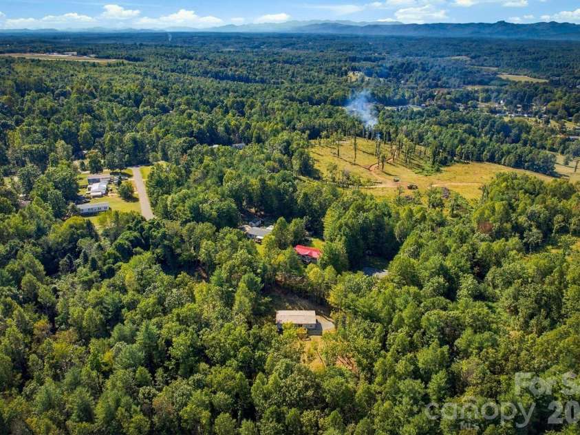 3065 Joshua Trail, Lenoir, NC 28645.  MLS# CAR4426454, YatesRealty ID 54048. 