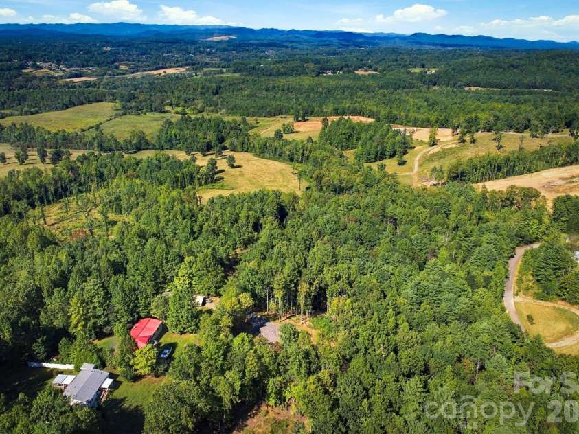 3065 Joshua Trail, Lenoir, NC 28645.  MLS# CAR4426454, YatesRealty ID 54048. 