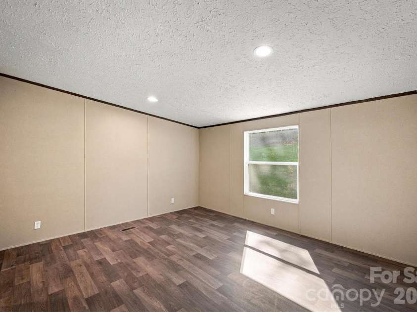 3065 Joshua Trail, Lenoir, NC 28645.  MLS# CAR4426454, YatesRealty ID 54048. Primary Bedroom