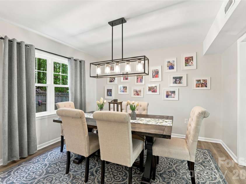 603 Winter Wood Drive, Matthews, NC 28105.  MLS# CAR4430174, YatesRealty ID 54050. 