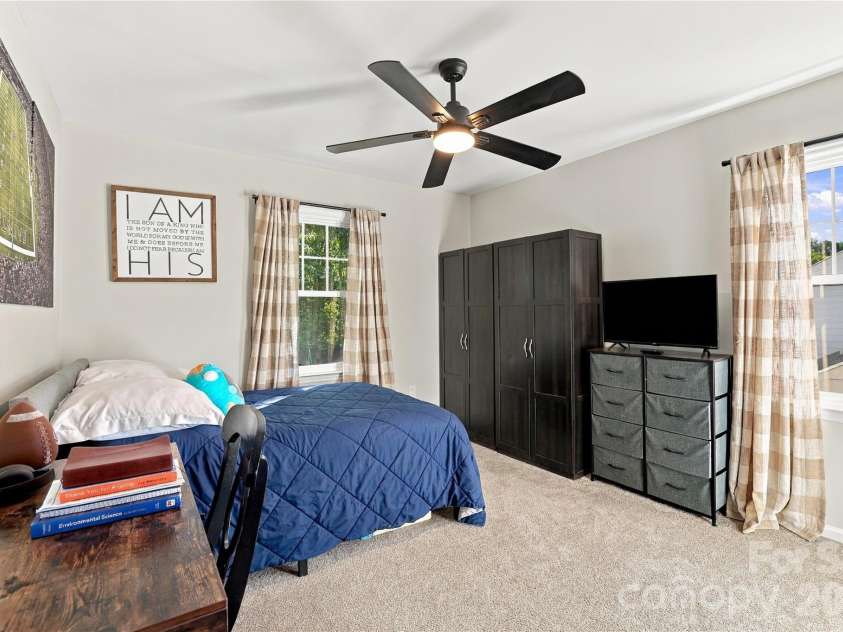 603 Winter Wood Drive, Matthews, NC 28105.  MLS# CAR4430174, YatesRealty ID 54050. 