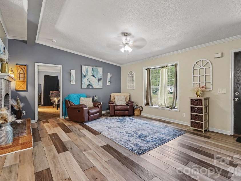 198 Smith Clemmer Road, Mount Holly, NC 28120.  MLS# CAR4417179, YatesRealty ID 54051. 