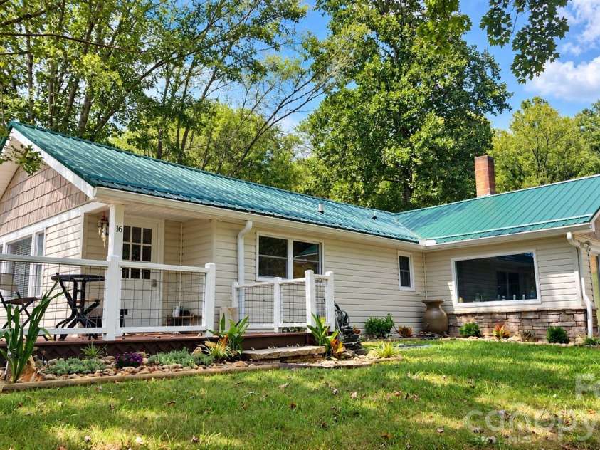 16 Warren Creek Road, Candler, NC 28715.  MLS# CAR4427483, YatesRealty ID 54052. 