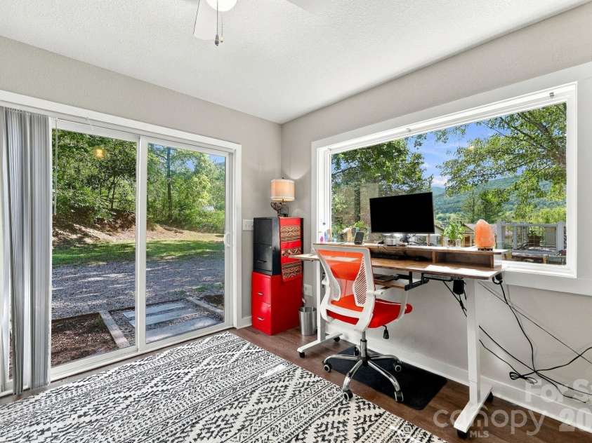 16 Warren Creek Road, Candler, NC 28715.  MLS# CAR4427483, YatesRealty ID 54052. 