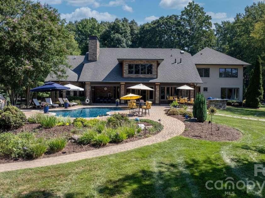 9305 White Ibis Court, Belmont, NC 28012.  MLS# CAR4415295, YatesRealty ID 54053. 