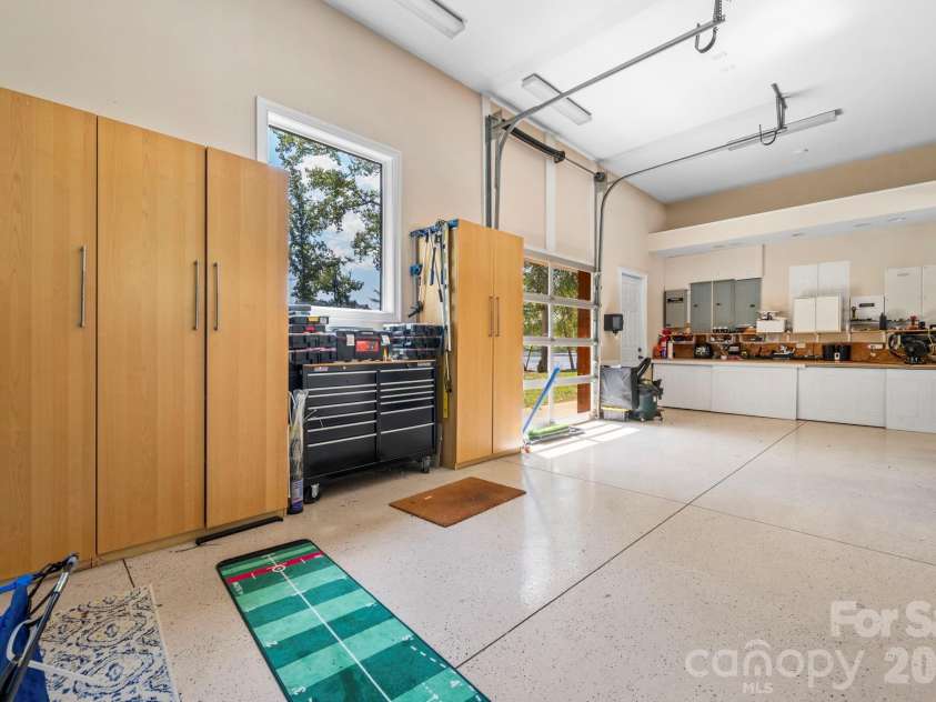 9305 White Ibis Court, Belmont, NC 28012.  MLS# CAR4415295, YatesRealty ID 54053. 